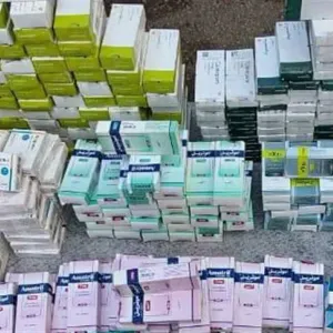 «أدوية مغشوشة».. هيئة الدواء تحذر من عقارين متداولين في الأسواق وتصدر قرار بسحبهم