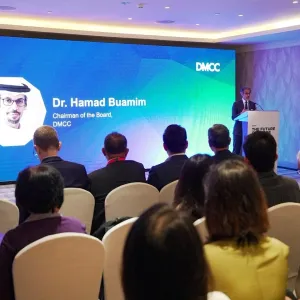 «دبي للسلع المتعددة»: الذكاء الاصطناعي يضيف 15 تريليون دولار إلى الاقتصاد العالمي