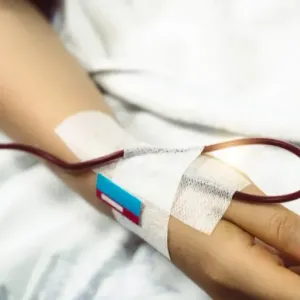 بريطانيا تنفق 12.7 مليار دولار على تعويضات في فضيحة الدم الملوث