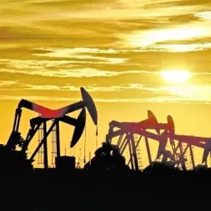 صعود النفط وسط مخاوف من أزمة الشرق الأوسط
