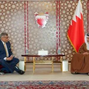 ولي العهد مجلس الوزراء: مواصلة تعزيز مكانة البحرين في مجال تسوية المنازعات التجارية الدولية