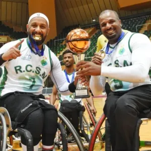 "الرياض" يُتوج بكأس الدوري الممتاز لكرة السلة على الكراسي المتحركة