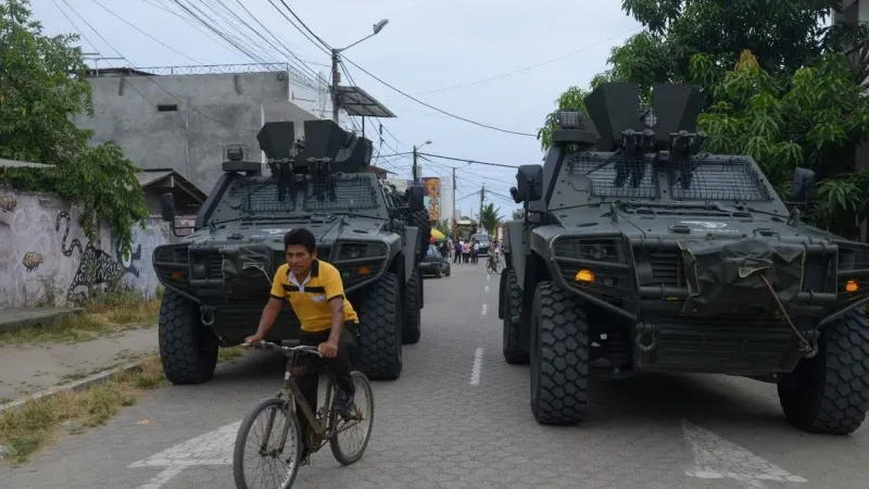 الإكوادور تعيد فرض حالة الطوارئ في 5 مقاطعات لمواجهة "عنف العصابات"  #الشرق #الشرق_للأخبار