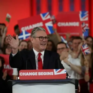 رئيس حزب العمال في خطاب النصر: التغيير يبدأ الآن