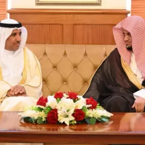 النائب العام يلتقي عددًا من قيادات السلطات القضائية والدستورية في البحرين