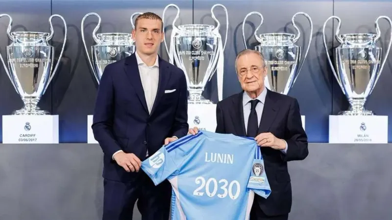 ريال مدريد يمدد عقد حارس مرماه “لونين” حتى 2030