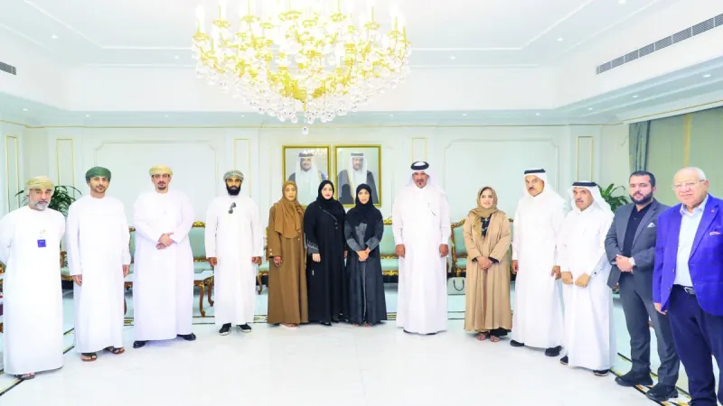 الغرفة: بحث التعاون بين رواد الأعمال القطريين والعمانيين