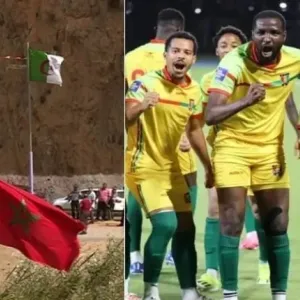 بالفيديو.. رسالة من لاعبي المنتخب الغيني على الحدود الجزائرية المغربية