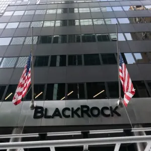 بلاك روك تخطط لإطلاق منصة استثمار بالسعودية