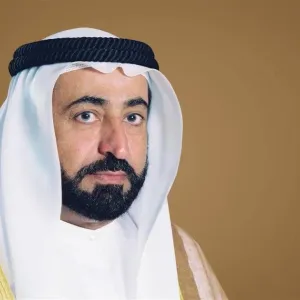 سلطان يهنّئ الشيخ صباح الحمد بتعيينه ولياً لعهد الكويت