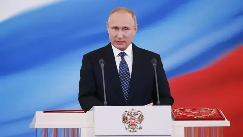بوتين يؤدي اليمين الدستورية لولاية رئاسية خامسة