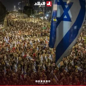 #مصادر_عبرية: "الآلاف يتظاهرون وسط #تل_ابيب للمطالبة بالتوصل الى صفقة تبادل الأسرى الآن"