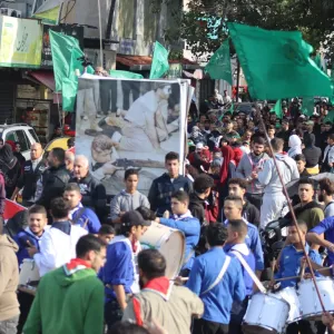 لبنان.. "حماس" تنظم مسيرة شبابية شعبية دعما لغزة