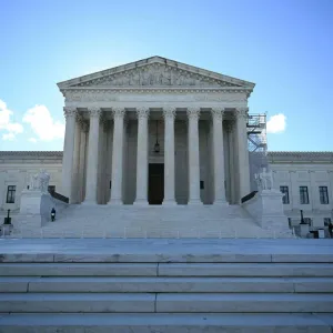 المحكمة الأميركية العليا تفصل في الحصانة الجنائية المطلقة لترمب