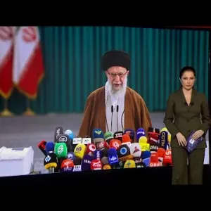 إيران بين انتخابات جديدة أو تنصيب مساعد "رئيسي".. والقرار بيد خامنئي