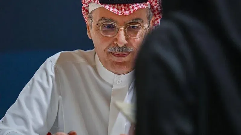 الديوان الملكي يعلن وفاة الأمير " بدر بن عبدالمحسن" خارج المملكة ويكشف موعد ومكان الصلاة عليه