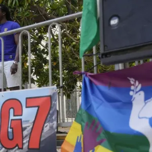 فيديو. الناشطون يستمرون في مظاهراتهم أمام قادة قمة السبع في إيطاليا