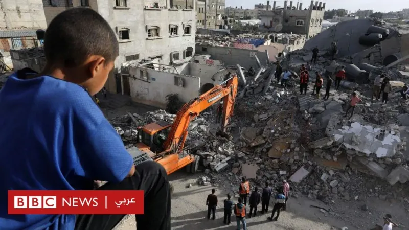 حرب غزة: رفع ملايين الأطنان من أنقاض المباني في غزة قد يستغرق 14 عاماً - الأمم المتحدة - BBC News عربي