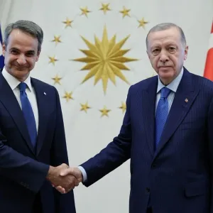 تركيا واليونان تتفقان على أهمية مكافحة الإرهاب