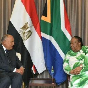 مصر وجنوب أفريقيا تدعوان إلى «حلول ناجزة» للأزمة السودانية