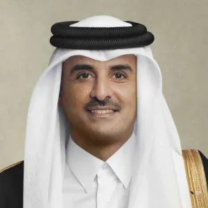 سمو الأمير ورئيس الإمارات يبحثان تعزيز العلاقات الأخوية والعمل الخليجي المشترك