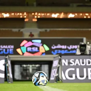 هل يلحق النصر الهزيمة الأولى للهلال في موقعة "ديربي الرياض"