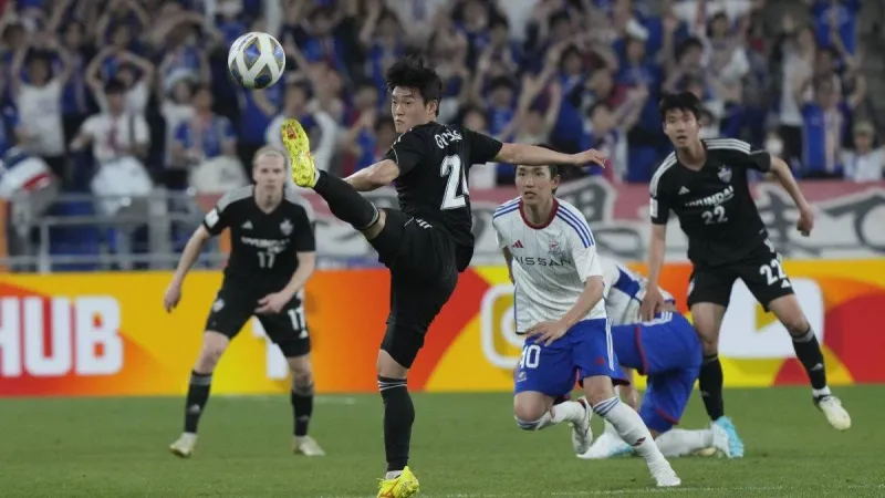 يوكوهاما يفوز على أولسان الكوري ويضرب موعدًا مع العين في نهائي دوري أبطال آسيا