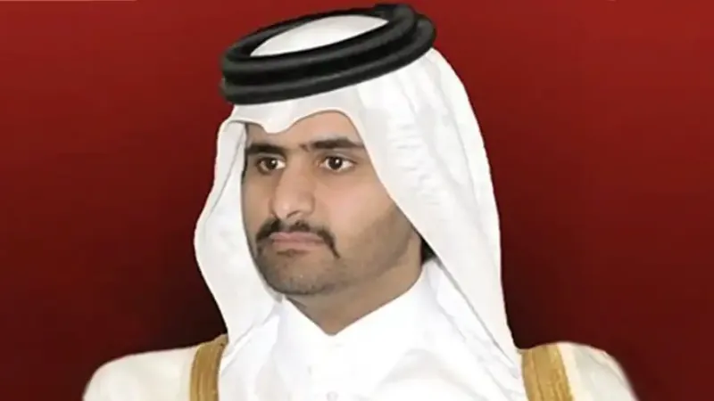 سمو نائب الأمير يزور دار الوثائق القطرية ومركز زوار قصر الحكم