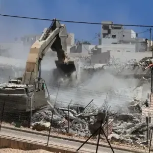 الاحتلال يهدم بناية مكونة من ثلاثة طوابق في بلدة سلوان