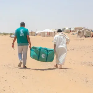 "سلمان للإغاثة" يوزع مساعدات إيوائية لمتضرري السيول في محافظة حضرموت