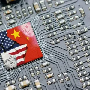 أميركا تحث حلفاءها على منع تقديم معدات صناعة الرقائق للصين