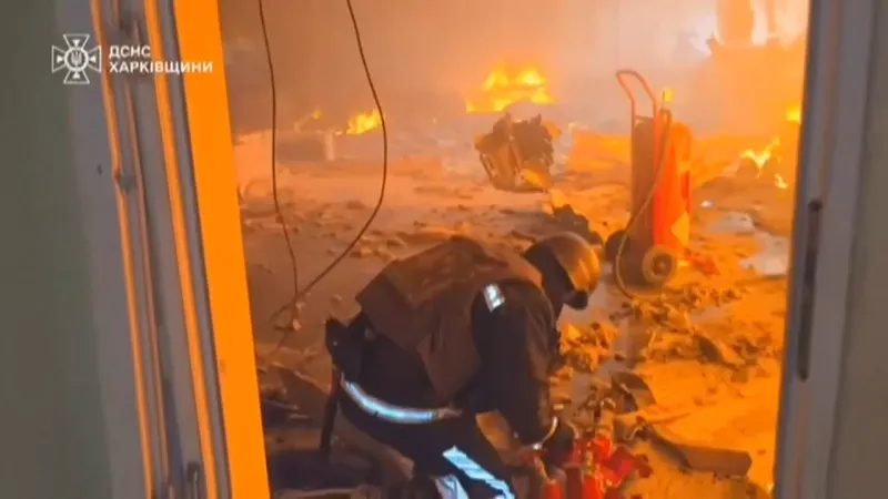 شاهد: مقتل 6 مدنيين في قصف روسي استهدف خاركيف بصواريخ إس-300