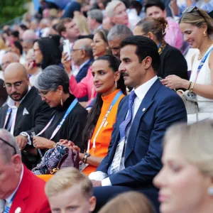 سمو الأمير يشهد افتتاح أولمبياد "باريس 2024"