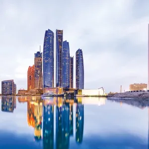 الإمارات الخامسة عالمياً في مؤشر النمو الاقتصادي الحقيقي للناتج المحلي
