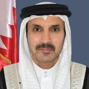 سفير #البحرين في #العراق لـ" الوطن" نتابع حالة المصابين بمستشفى الناصرية ..