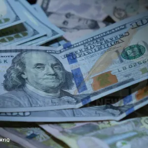 أسعار صرف الدولار تسجل استقراراً على ارتفاع في اسواق بغداد