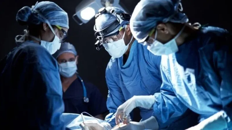 مستشفى دبي يستأصل أكبر ورم في الغدة الكظرية
