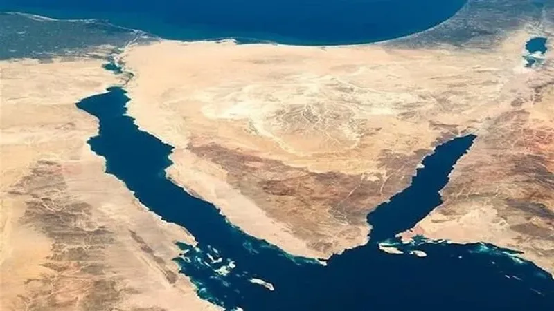 «الأهرام»: سيناء تستعد لتصبح واحدة من أكبر قلاع التنمية في مصر