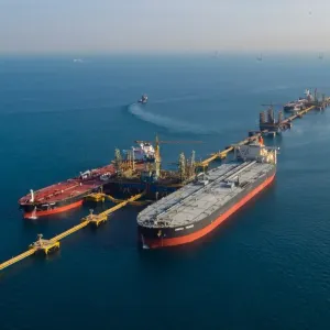 هجمات البحر الأحمر ترفع شحنات النفط والوقود حول أفريقيا بنحو ‭ ‬47%