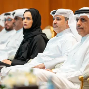 وزير البيئة والتغير المناخي يستعرض جهود قطر لمواجهة التحديات المناخية