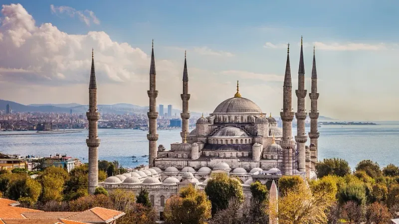 إسطنبول تستضيف قمة تركية عربية اقتصادية في يونيو المقبل