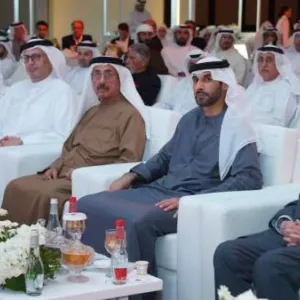 حشر آل مكتوم يكرّم الفائزين بجائزة «وطني الإمارات للعمل الإنساني»