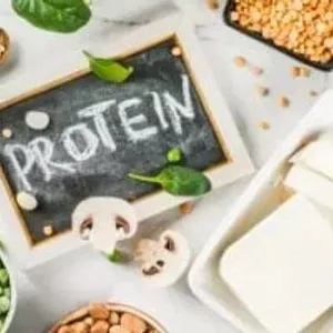 5 مشاكل صحية سببها الإفراط فى تناول البروتين