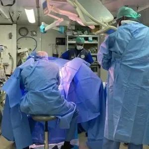 بالصور.. المستشفى الميداني الإماراتي يواصل تقديم خدماته العلاجية في قطاع غزة