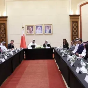 وزيرة السياحة تترأس اجتماع مجلس إدارة هيئة البحرين للسياحة والمعارض