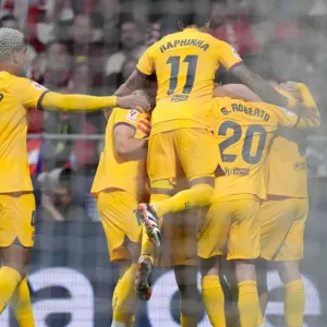 مفاجآت سعيدة في قائمة برشلونة لمواجهة باريس في دوري أبطال أوروبا