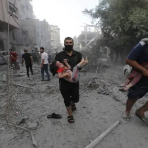 العراق يدعو لإطلاق حملة عالمية لإغاثة غزة