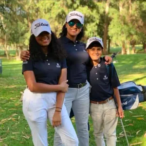 أم سعودية تروي كيف ساعدت لعبة الغولف بتقوية العلاقة بين أفراد عائلتها