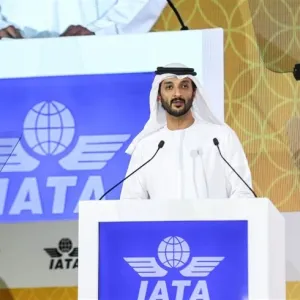 وزير الاقتصاد: الإمارات ملتزمة بتطوير صناعة الطيران واستدامتها
