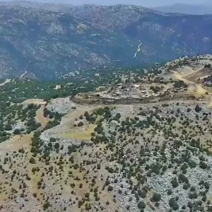 شاهد.. حزب الله ينشر مشاهد من استهداف دبابة ميركافا وآلية "نمر" داخل موقع عسكري إسرائيلي